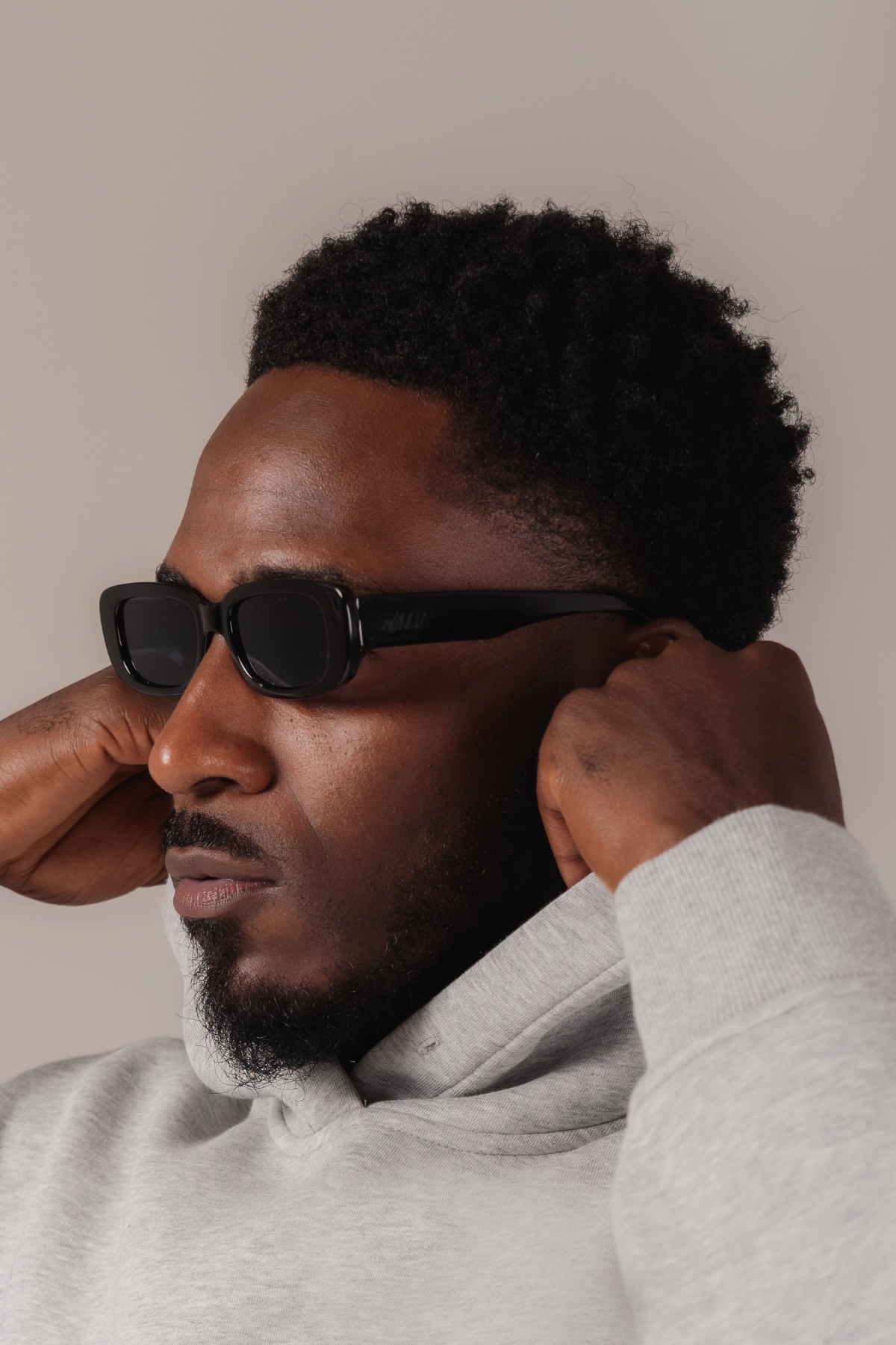 NĀNĀ SUNGLASSES